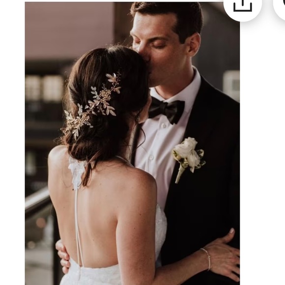 Bridal Hair Piece - Picture 2 of 9